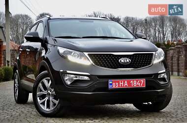 Позашляховик / Кросовер Kia Sportage 2015 в Рівному