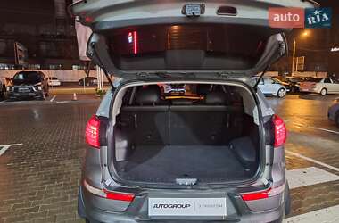 Внедорожник / Кроссовер Kia Sportage 2010 в 