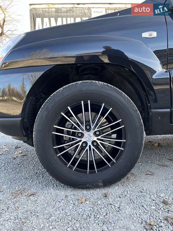 Позашляховик / Кросовер Kia Sportage 2008 в Калуші