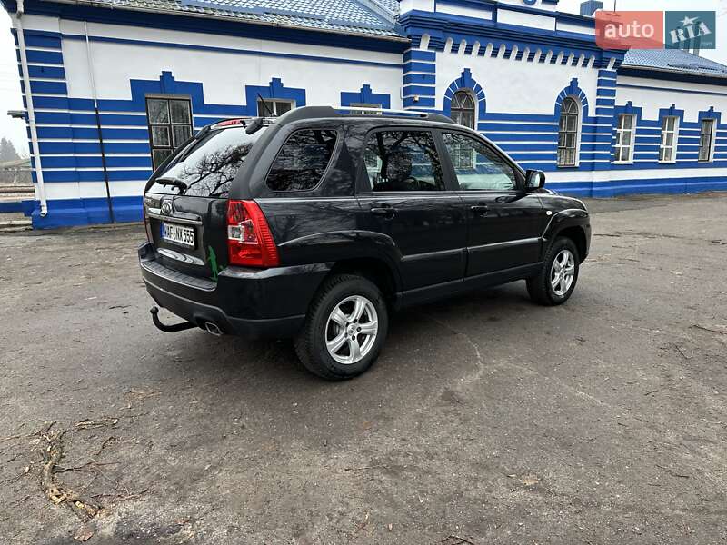 Позашляховик / Кросовер Kia Sportage 2008 в Лебедині