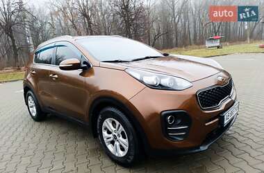 Позашляховик / Кросовер Kia Sportage 2016 в Вінниці