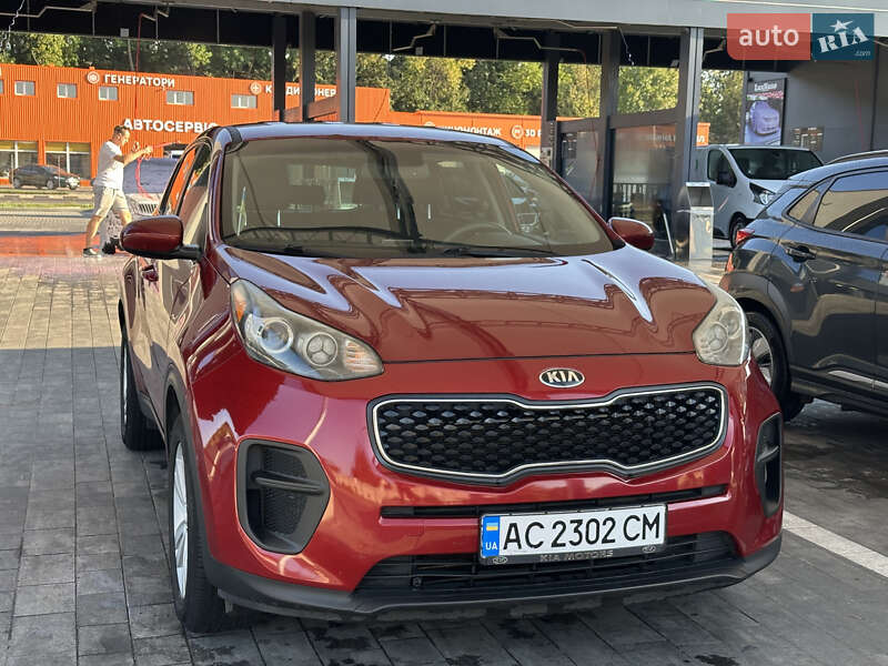 Внедорожник / Кроссовер Kia Sportage 2016 в 