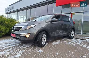 Позашляховик / Кросовер Kia Sportage 2012 в Рівному