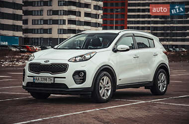 Позашляховик / Кросовер Kia Sportage 2017 в Києві