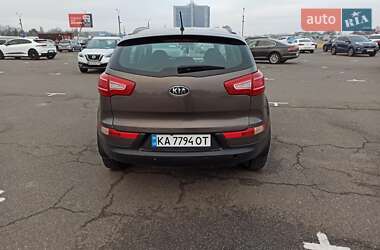 Позашляховик / Кросовер Kia Sportage 2011 в Києві