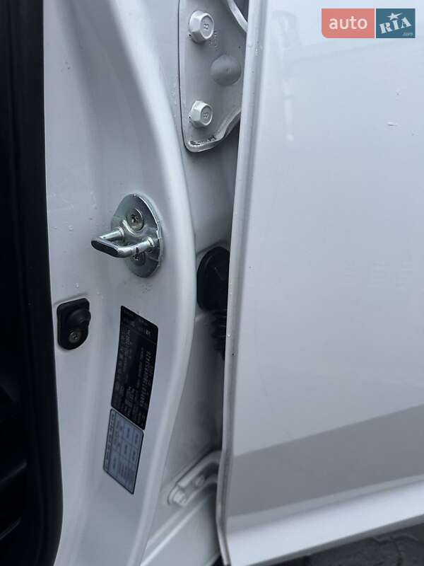 Внедорожник / Кроссовер Kia Sportage 2015 в Луцке