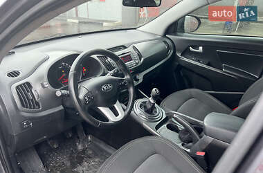 Позашляховик / Кросовер Kia Sportage 2013 в Києві