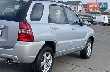 Внедорожник / Кроссовер Kia Sportage 2005 в 