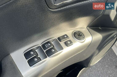 Внедорожник / Кроссовер Kia Sportage 2005 в 