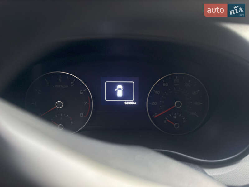 Внедорожник / Кроссовер Kia Sportage 2017 в Вишневом фото 16 Внедорожник / Кроссовер Kia Sportage 2017 в Вишневом