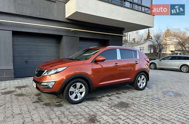 Внедорожник / Кроссовер Kia Sportage 2012 в Тернополе