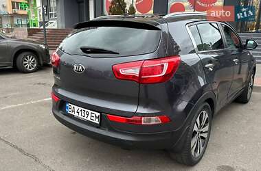 Внедорожник / Кроссовер Kia Sportage 2012 в Черкассах