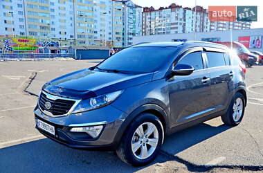 Позашляховик / Кросовер Kia Sportage 2013 в Івано-Франківську