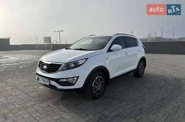 Внедорожник / Кроссовер Kia Sportage 2014 в 