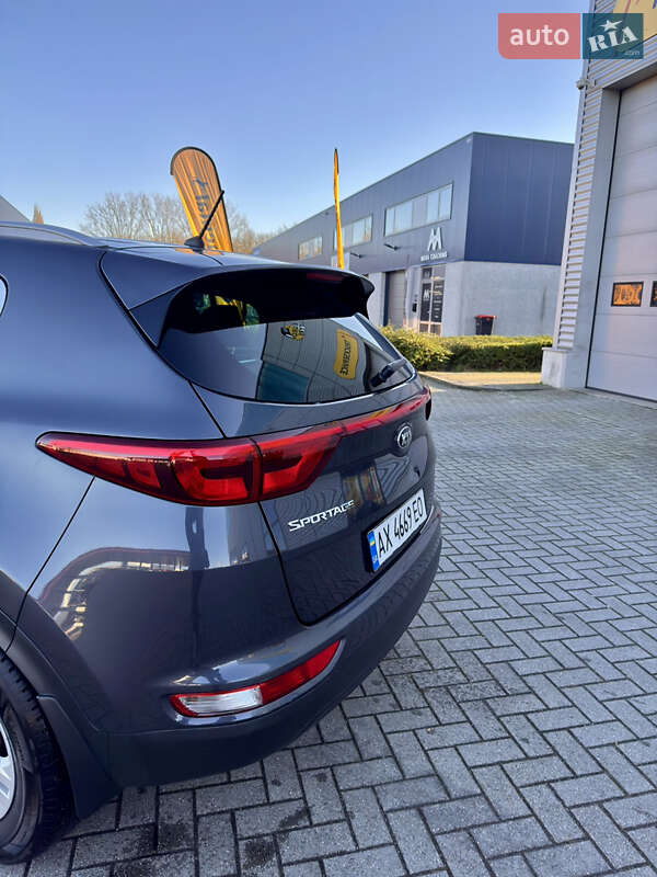 Внедорожник / Кроссовер Kia Sportage 2017 в Львове