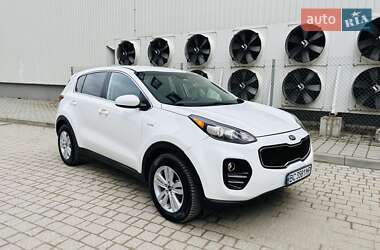 Позашляховик / Кросовер Kia Sportage 2017 в Львові