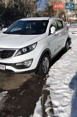 Позашляховик / Кросовер Kia Sportage 2013 в Львові