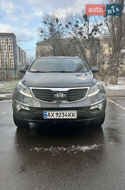 Позашляховик / Кросовер Kia Sportage 2013 в Харкові