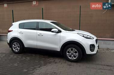 Позашляховик / Кросовер Kia Sportage 2016 в Черкасах