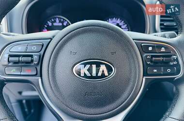 Внедорожник / Кроссовер Kia Sportage 2017 в Днепре