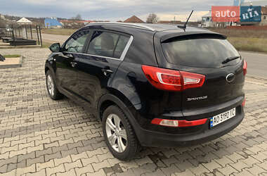 Внедорожник / Кроссовер Kia Sportage 2013 в 