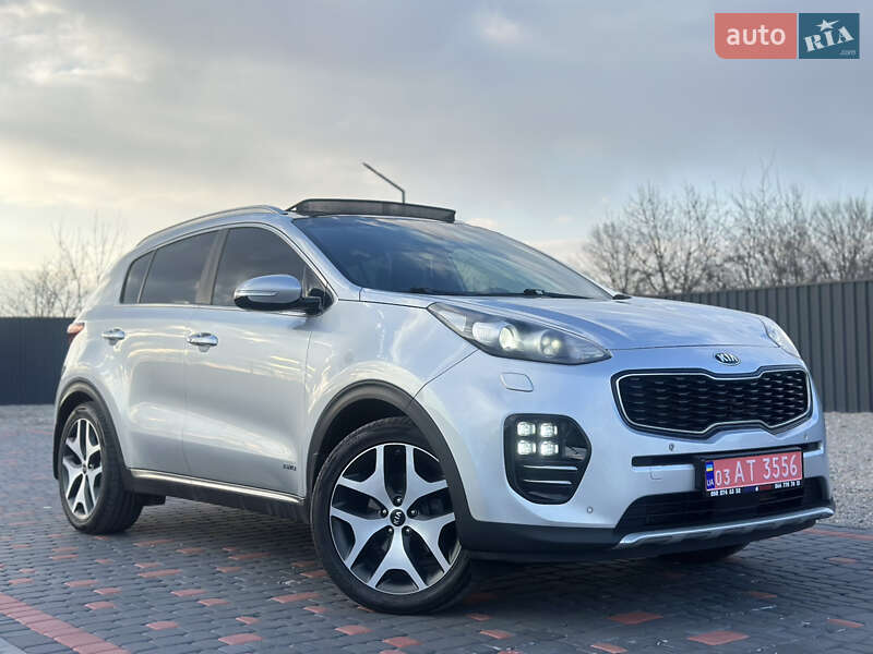 Внедорожник / Кроссовер Kia Sportage 2017 в Берегово