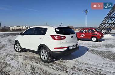 Внедорожник / Кроссовер Kia Sportage 2013 в Харькове