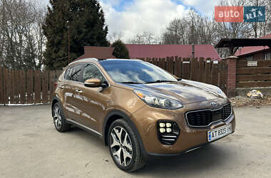 Внедорожник / Кроссовер Kia Sportage 2016 в Тлумаче