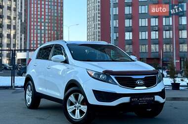 Позашляховик / Кросовер Kia Sportage 2012 в Києві