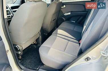 Позашляховик / Кросовер Kia Sportage 2009 в 