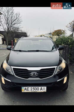 Внедорожник / Кроссовер Kia Sportage 2012 в Каменском