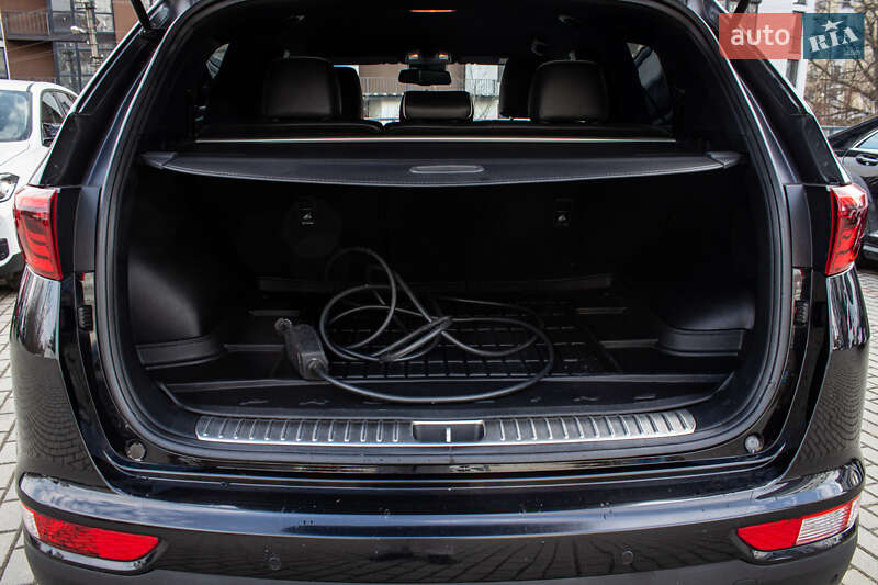 Внедорожник / Кроссовер Kia Sportage 2017 в Львове