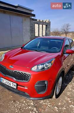 Позашляховик / Кросовер Kia Sportage 2017 в Стебнику