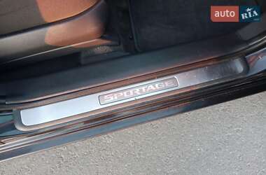 Внедорожник / Кроссовер Kia Sportage 2008 в 