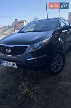 Позашляховик / Кросовер Kia Sportage 2015 в Черкасах