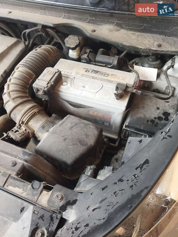 Внедорожник / Кроссовер Kia Sportage 2012 в Изяславе