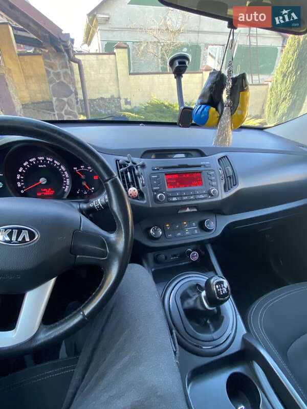 Внедорожник / Кроссовер Kia Sportage 2013 в Львове