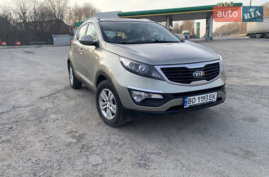 Позашляховик / Кросовер Kia Sportage 2013 в Тернополі