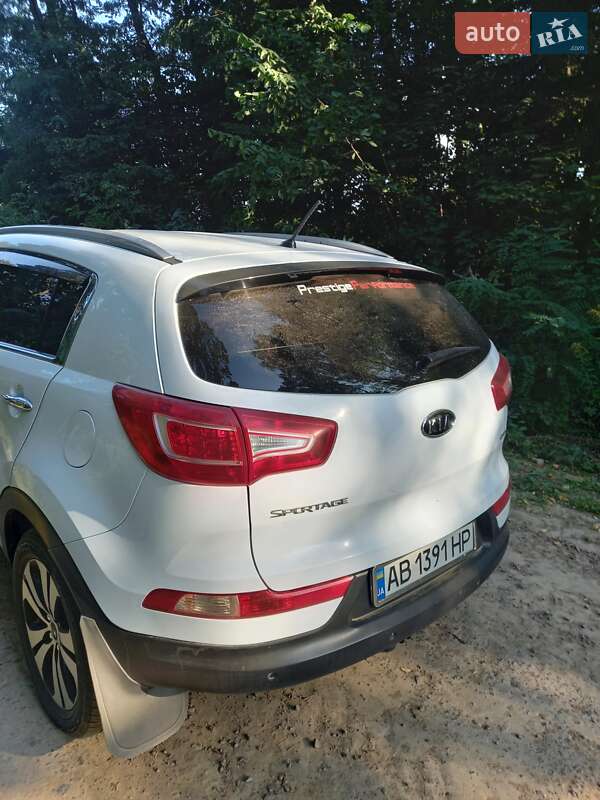 Внедорожник / Кроссовер Kia Sportage 2011 в Хмельнике