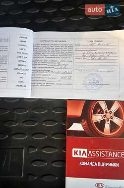 Внедорожник / Кроссовер Kia Sportage 2012 в 