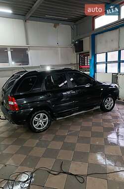 Внедорожник / Кроссовер Kia Sportage 2007 в 