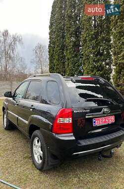 Внедорожник / Кроссовер Kia Sportage 2008 в 