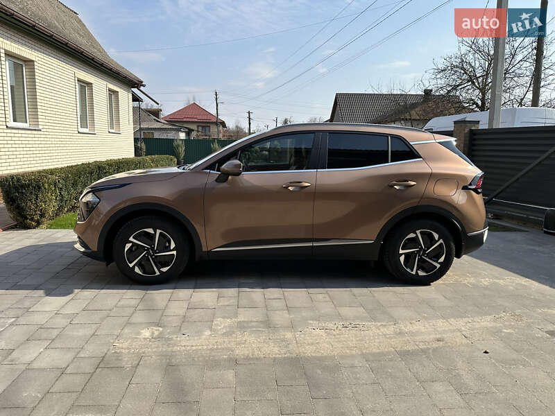 Внедорожник / Кроссовер Kia Sportage 2022 в 