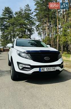 Внедорожник / Кроссовер Kia Sportage 2012 в 