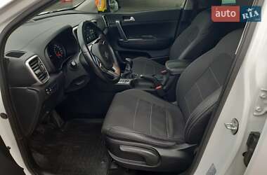 Внедорожник / Кроссовер Kia Sportage 2019 в 