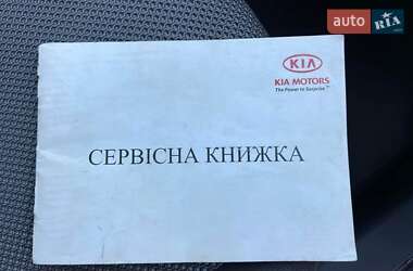 Позашляховик / Кросовер Kia Sportage 2008 в 