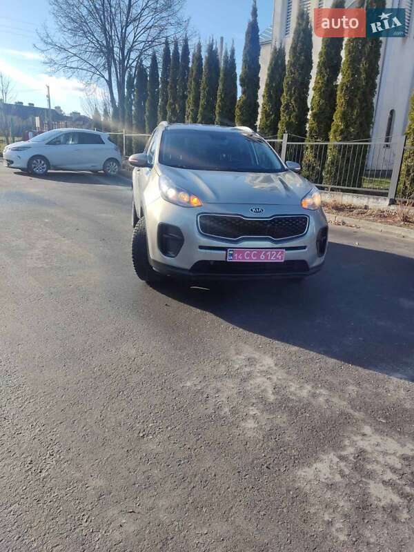 Внедорожник / Кроссовер Kia Sportage 2016 в Львове