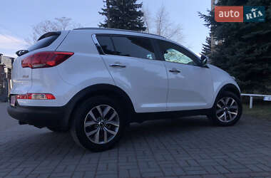 Внедорожник / Кроссовер Kia Sportage 2015 в Львове