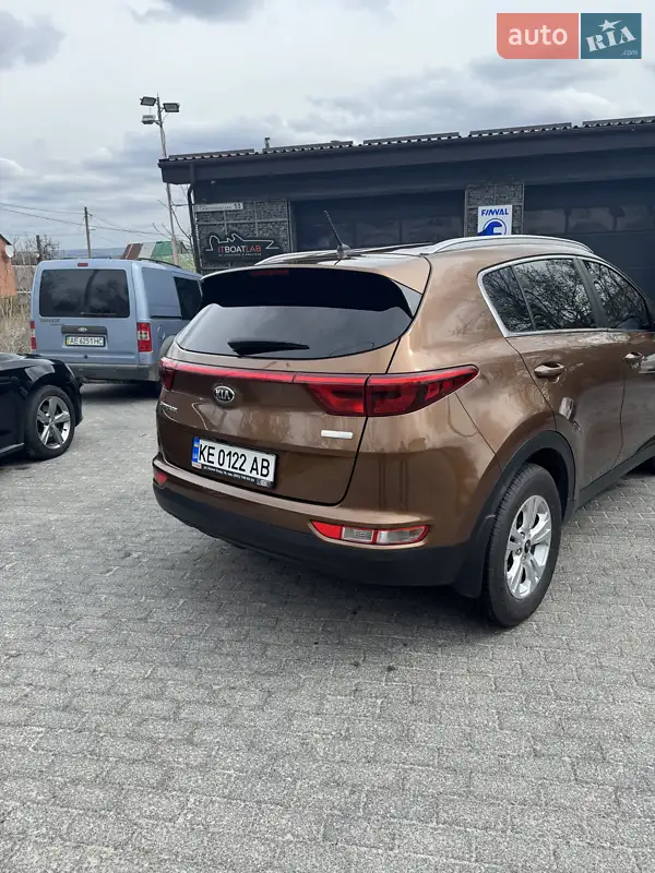 Kia Sportage 2017 VIN U5YPG815GHL258138 фото оголошення 5 з 44