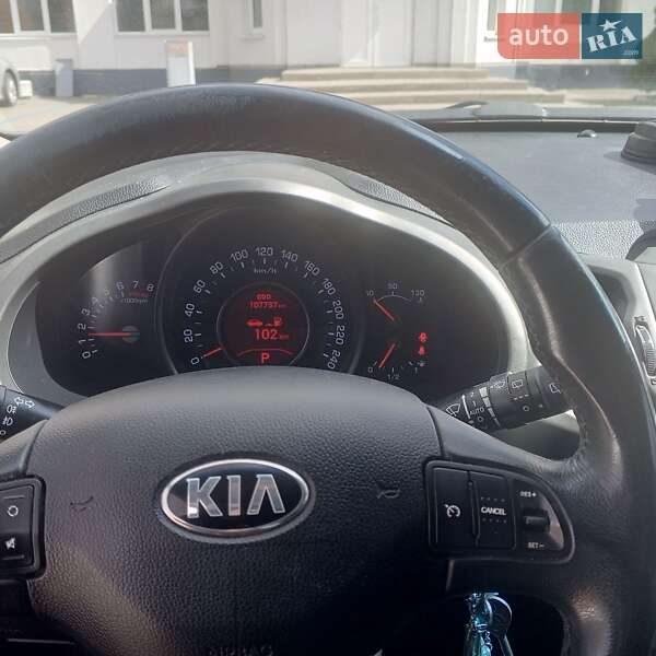 Внедорожник / Кроссовер Kia Sportage 2013 в Борисполе